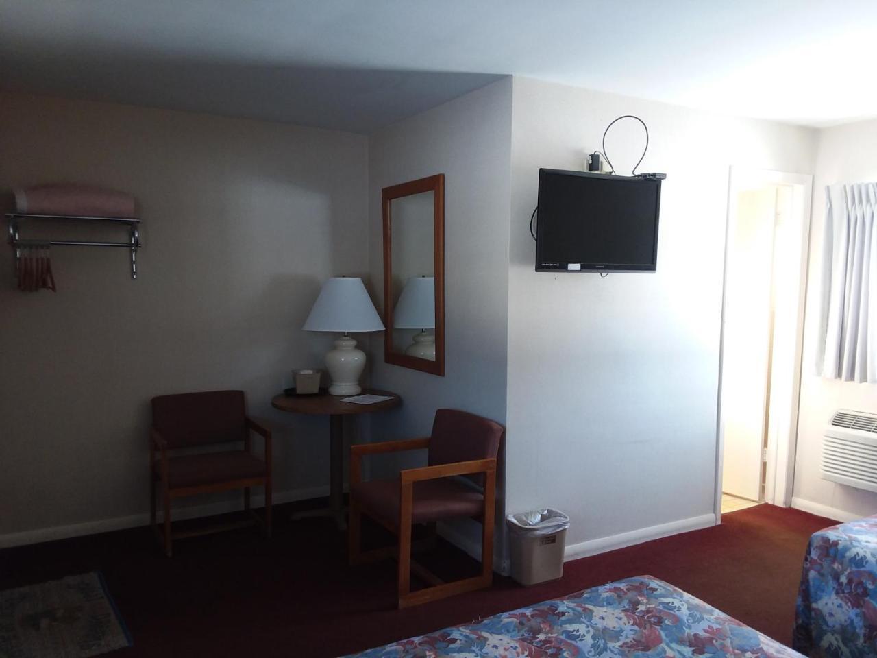 Budget Host Inn - Manistique Dış mekan fotoğraf